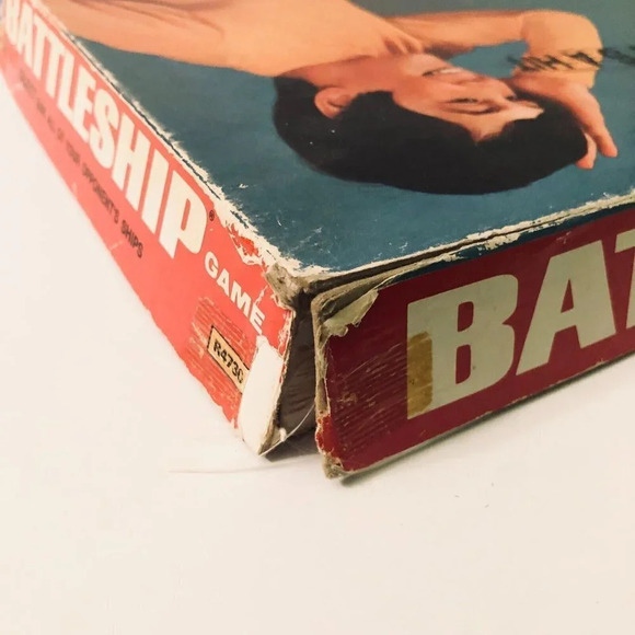 Vintage 1971  Battleship Board Game Milton Bradley Damaged Box - Picture 5 of 16
